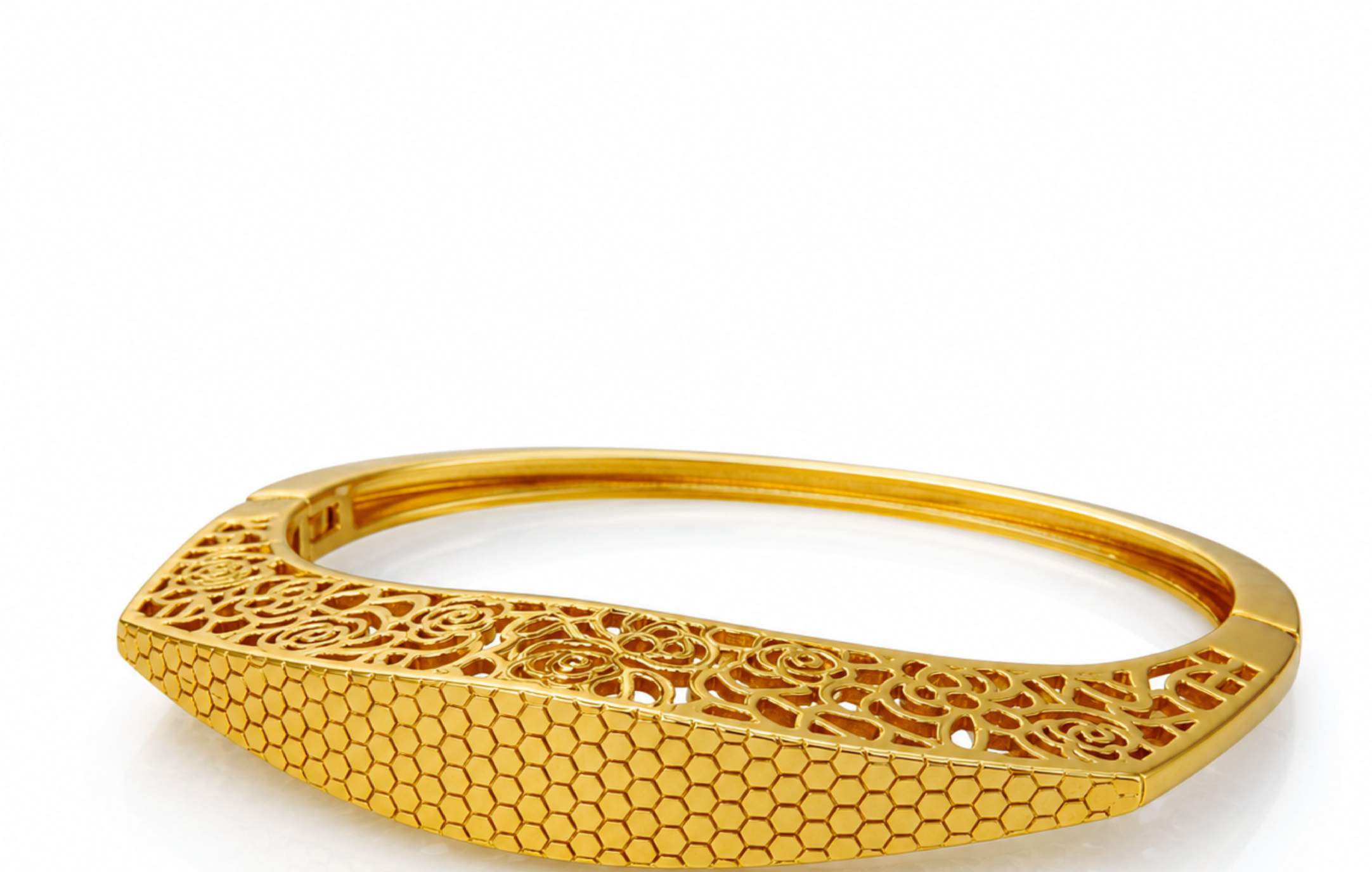 18K Gold Filigree Rose Honeycomb Cuff Bangle