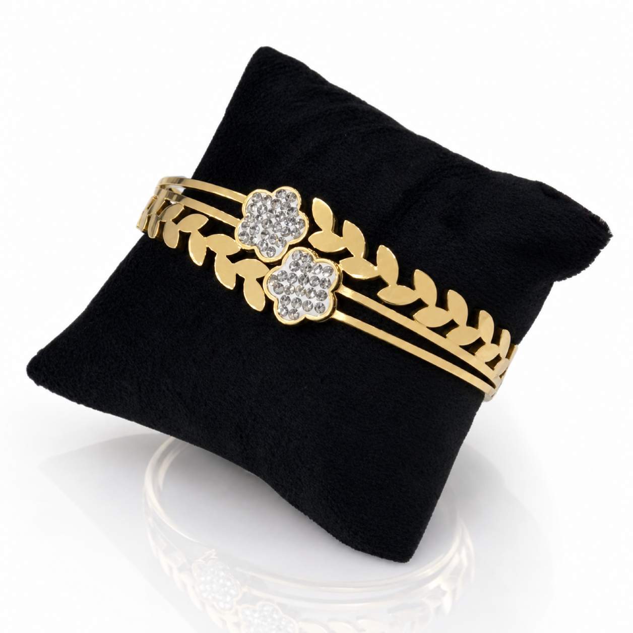 Gold Bangle Bracelet - close-up detail