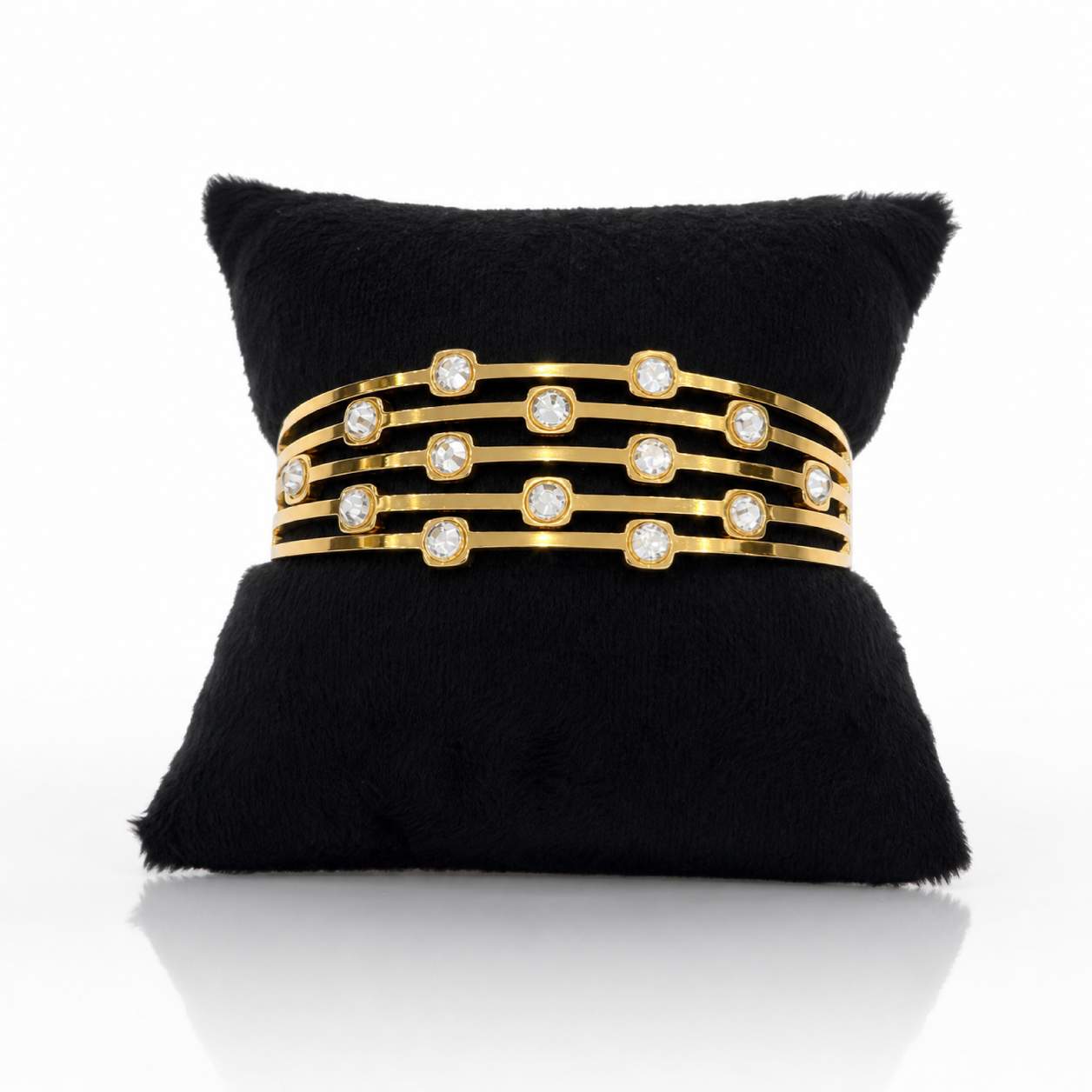 Gold Bracelet Collection II - style detail view