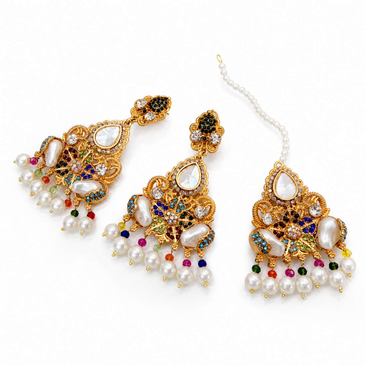Kundan Pearl Chandbali Set - full set layout showing earring pair and maang tikka